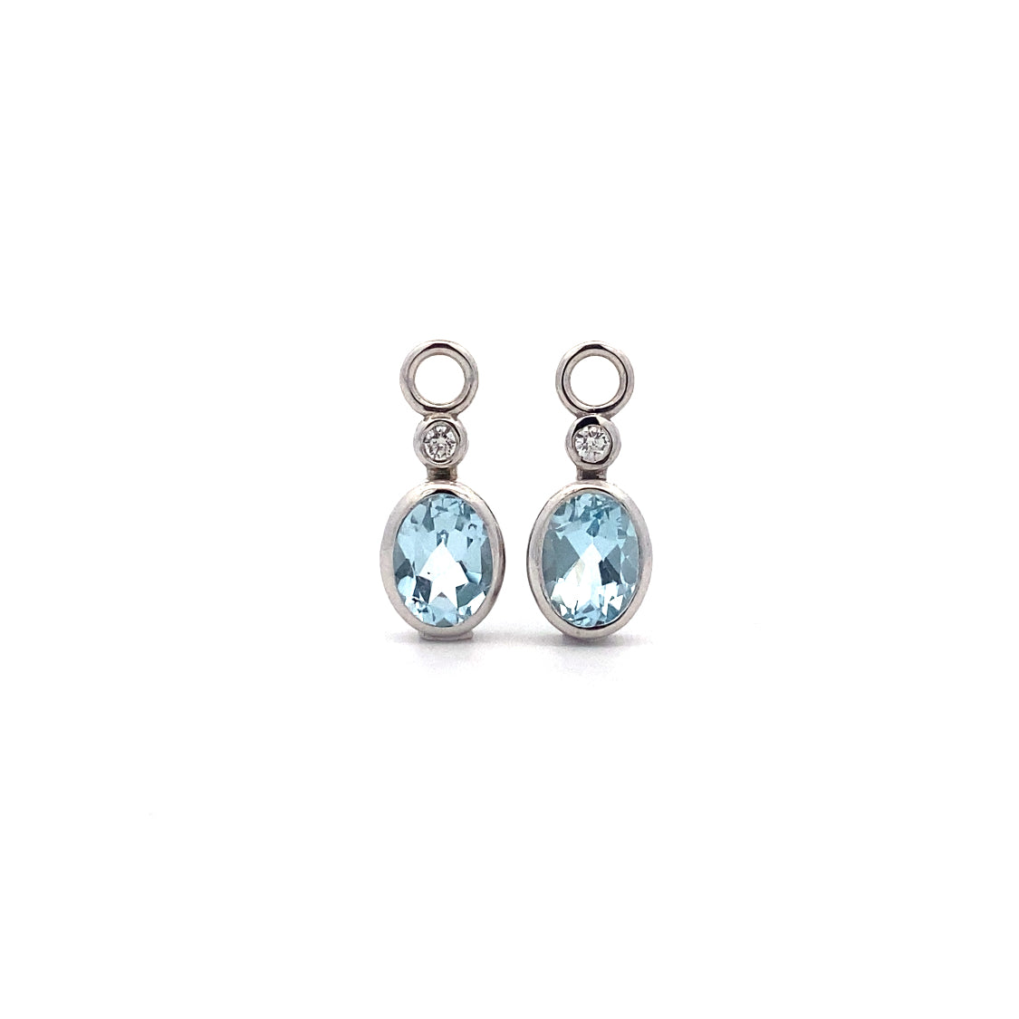 18ct White Gold Blue Topaz Attachments
