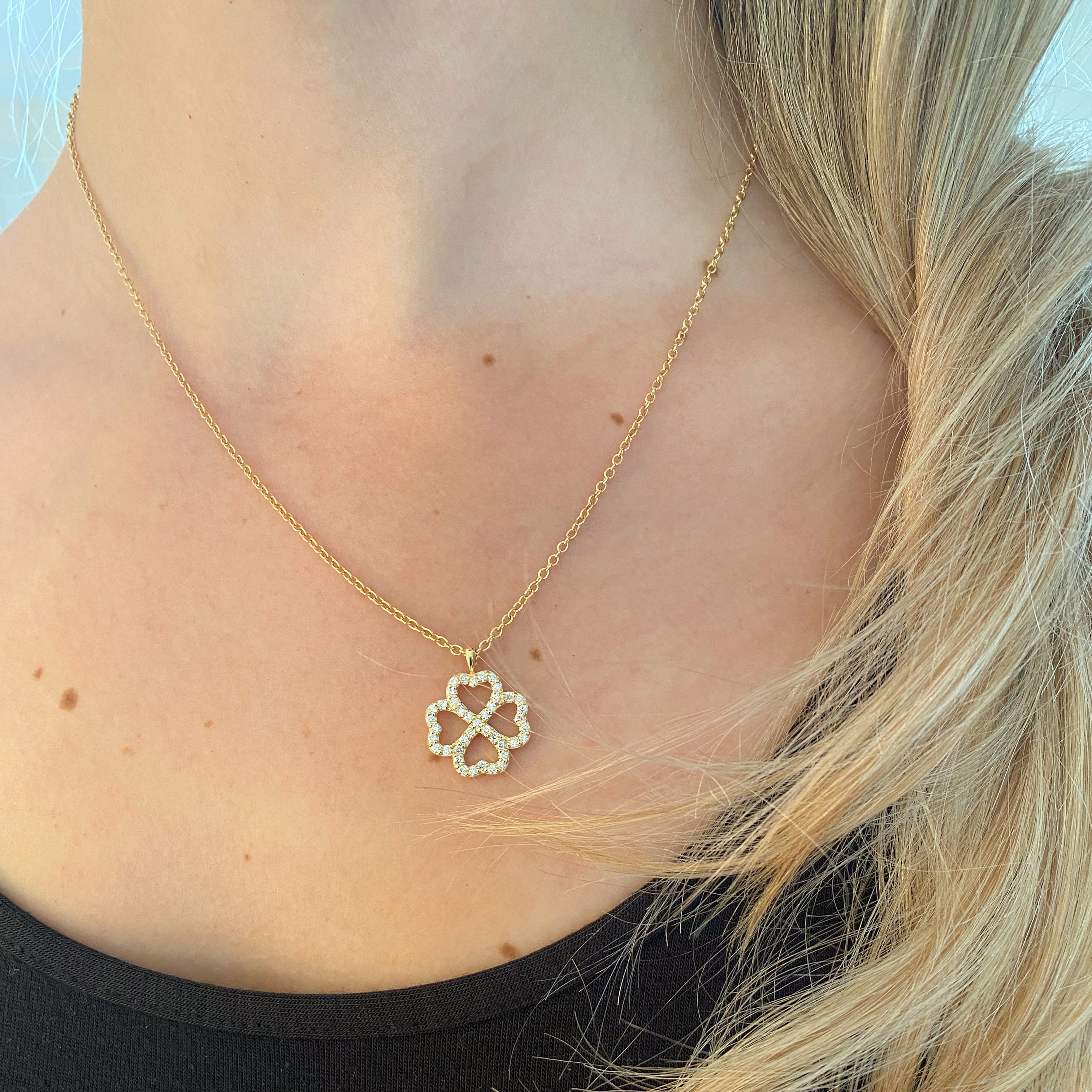 18ct Yellow Gold Diamond Quattro Cuori Pendant