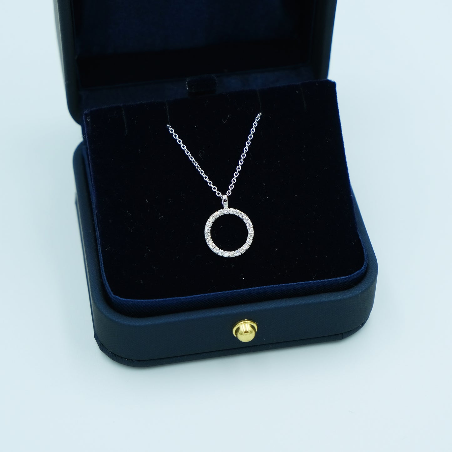 18ct White Gold Diamond Circle of Life Pendant