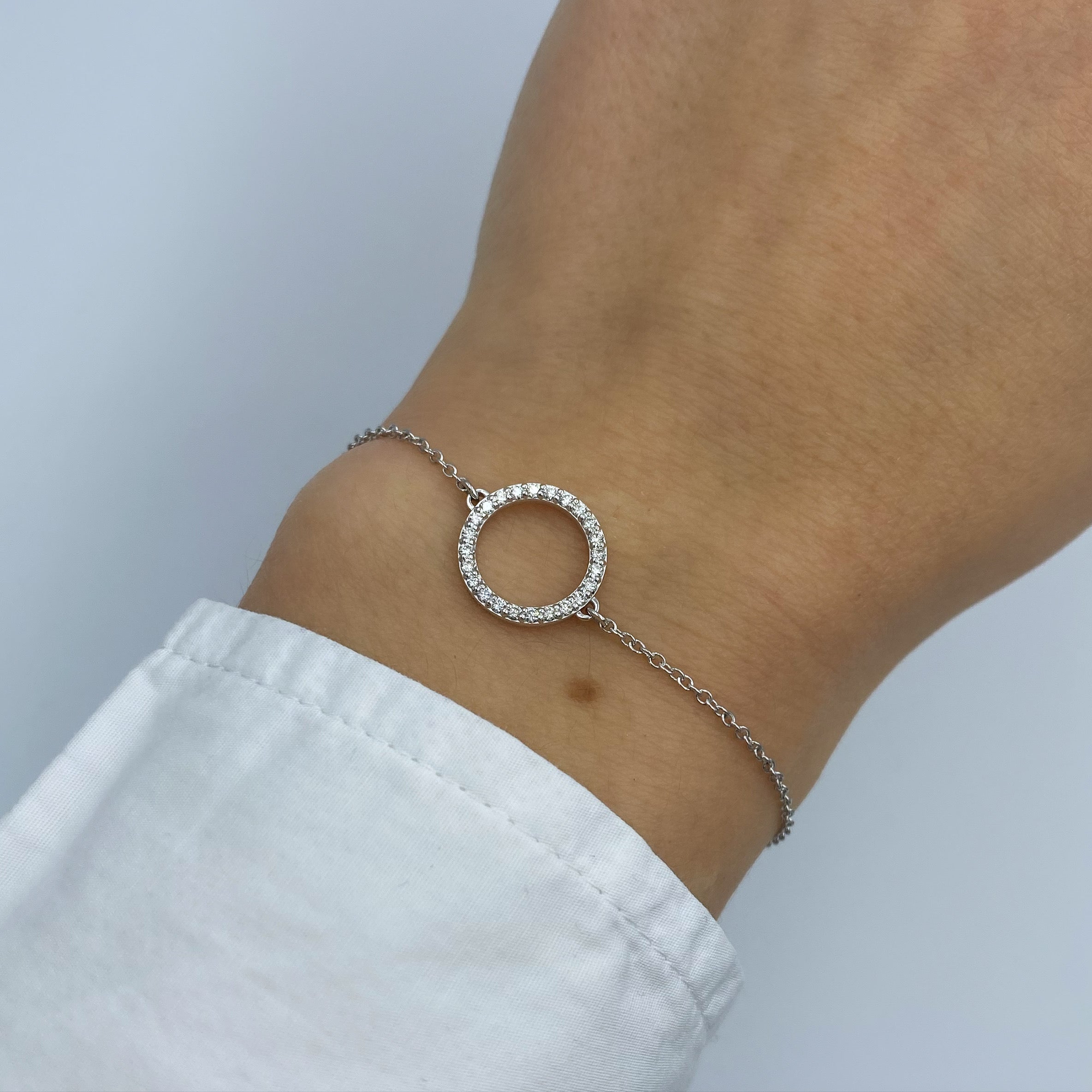 18ct White Gold Diamond Circle of Life Bracelet